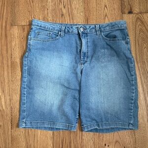 Women’s Lee Jean Bermuda Shorts (18)